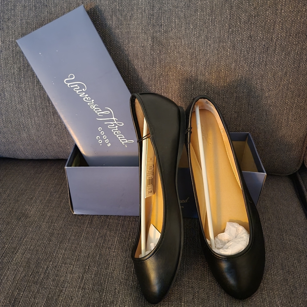 UT Everly Vegan Round Toe Black Ballet Flats 10 - Picture 3 of 8
